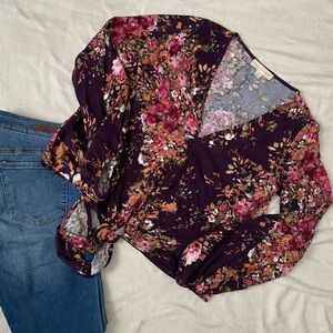 Evereve purple floral top